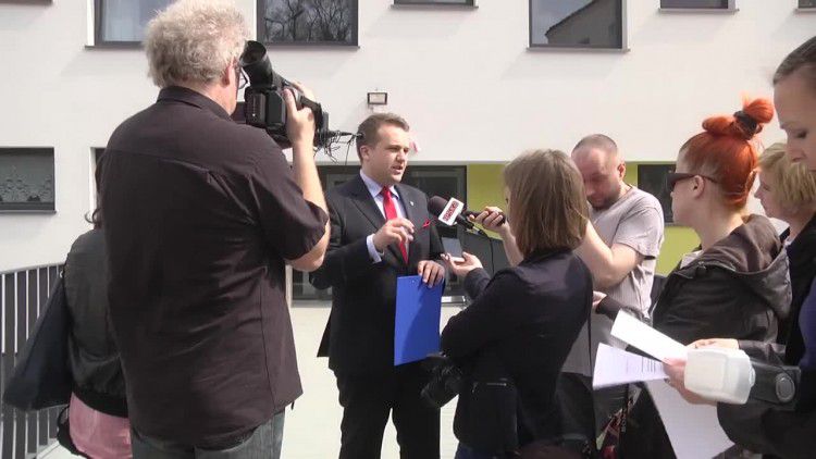 2016-04-07ostrowiecka.mp4