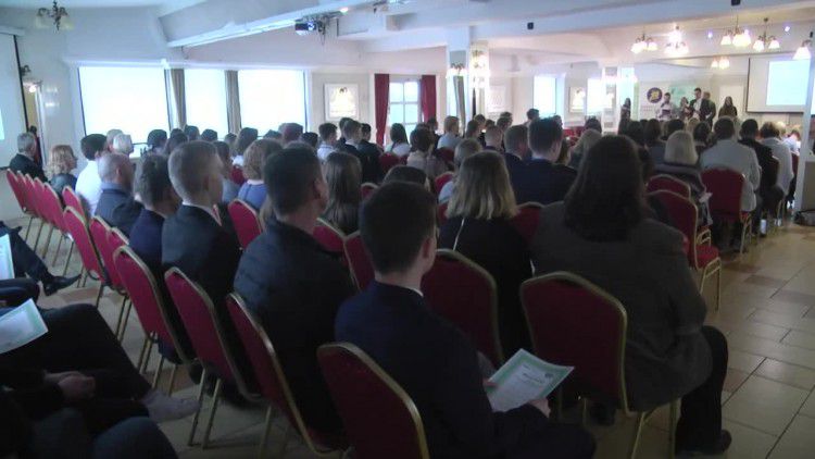 2016-04-13stypendia.mp4