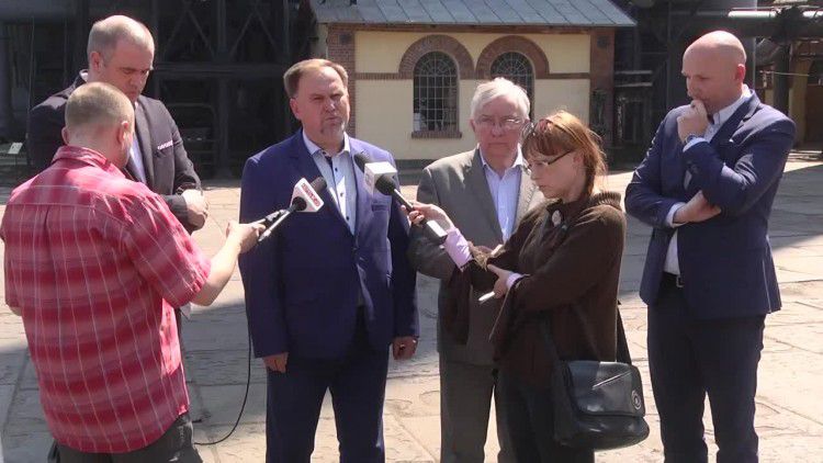 2016-05-25klaster.mp4