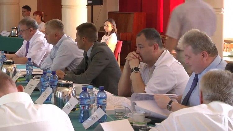 2016-06-24sesjarm.mp4