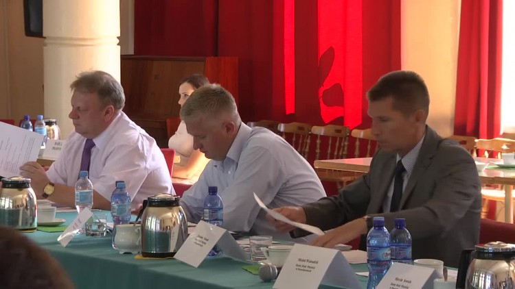 2016-06-28sadzaok.mp4