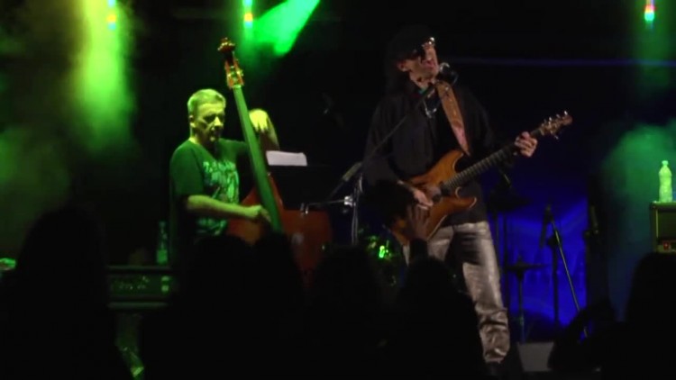 2016-08-19blues.mp4