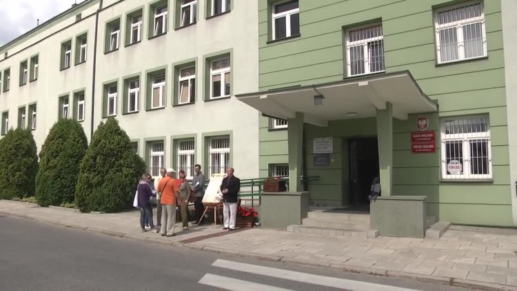 2016-08-19100lat.mp4