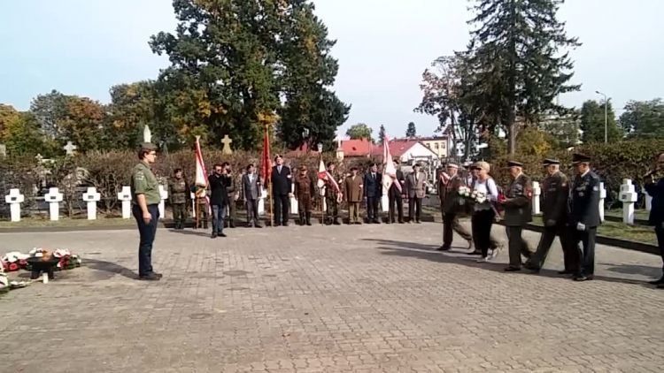 2016-10-04ilzaok.mp4