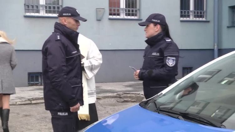 2016-11-10radiowoz.mp4