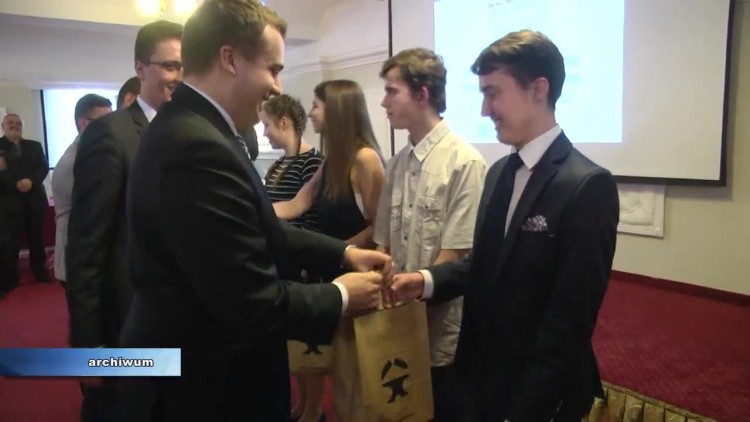 2016-11-24stypendia.mp4