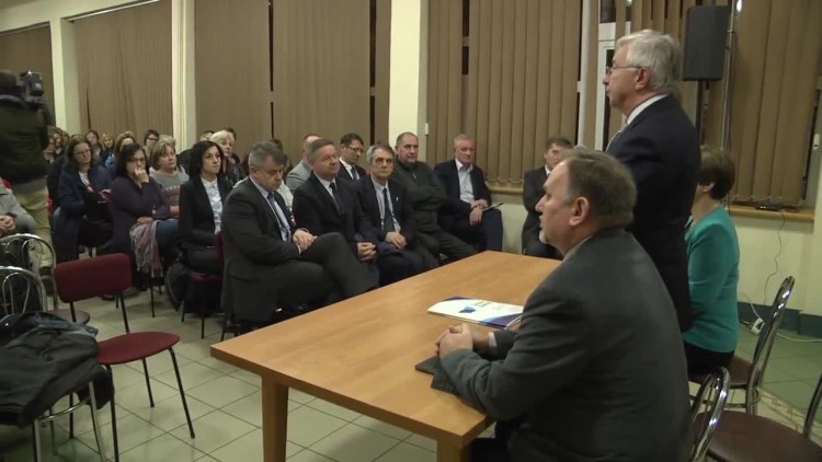 2016-11-30oswiata.mp4