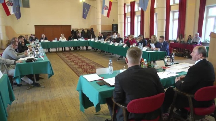 2016-12-01sesjarm.mp4