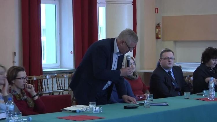 2016-12-02oswiata.mp4