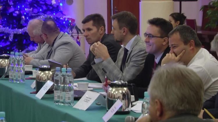 2016-12-20sesjarm.mp4