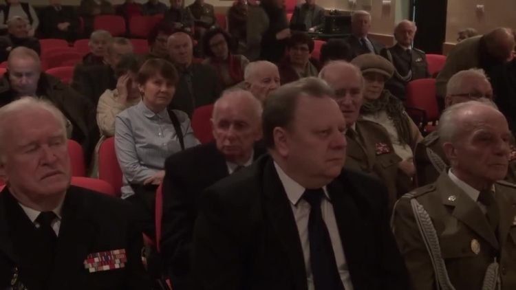 2017-01-18wieczor_lok.mp4