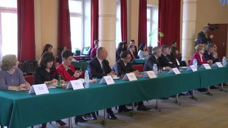 2017-02-24sesjarm.mp4