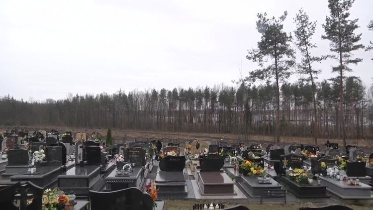 2017-03-24cmentarzok.mp4