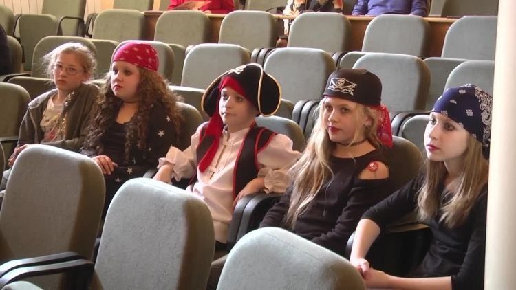 2017-04-05kameralista.mp4