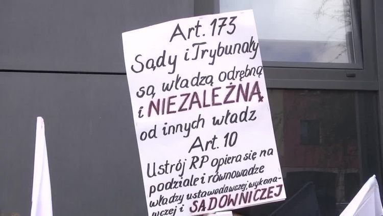 2017-04-21strajk.mp4