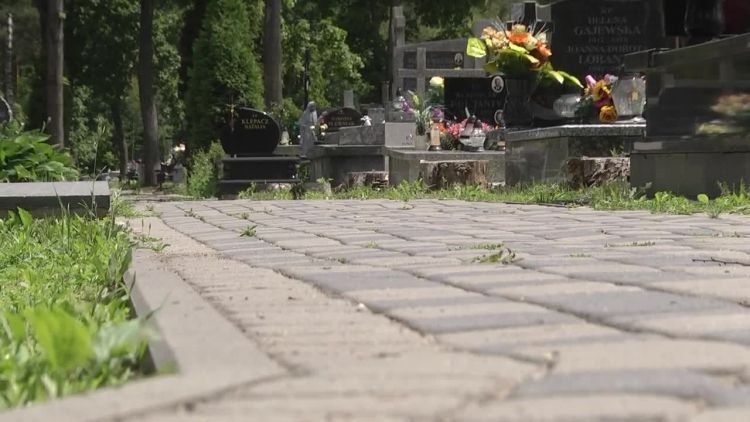 2017-07-07cmentarz.mp4