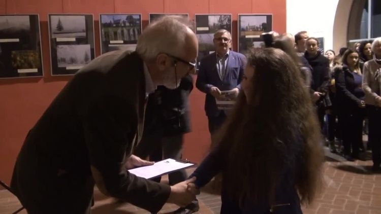 2017-11-20wystawa.mp4