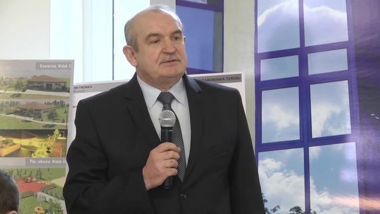 2018-03-16sesjarpbezrobocie.mp4