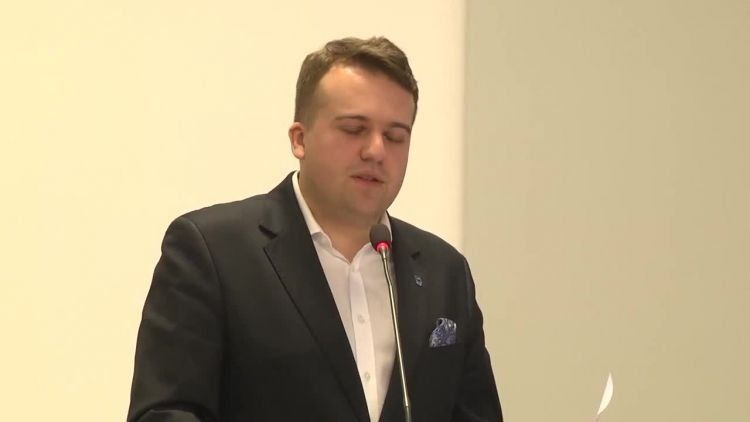 2018-03-27sesjarm.mp4