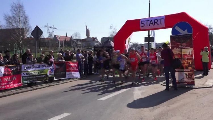 2018-04-09polmaraton.mp4