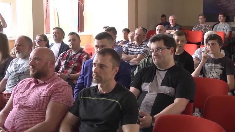 2018-04-23korwin.mp4