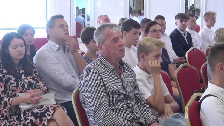 2018-09-04liceumsportowe.mp4