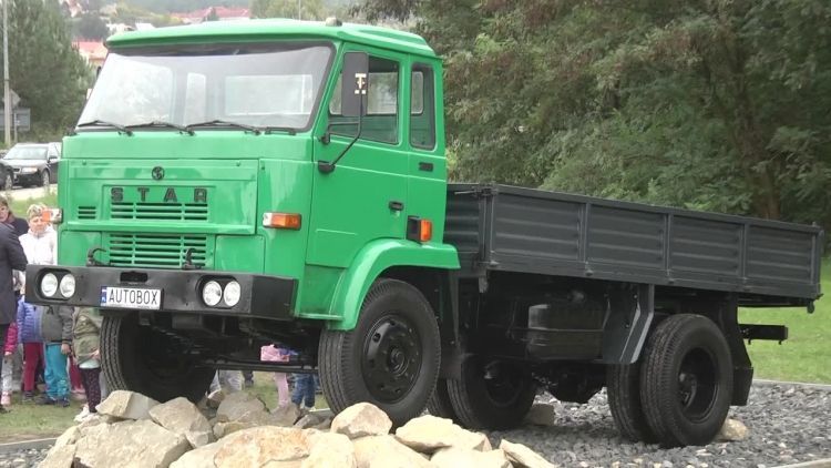 2018-09-27star200.mp4