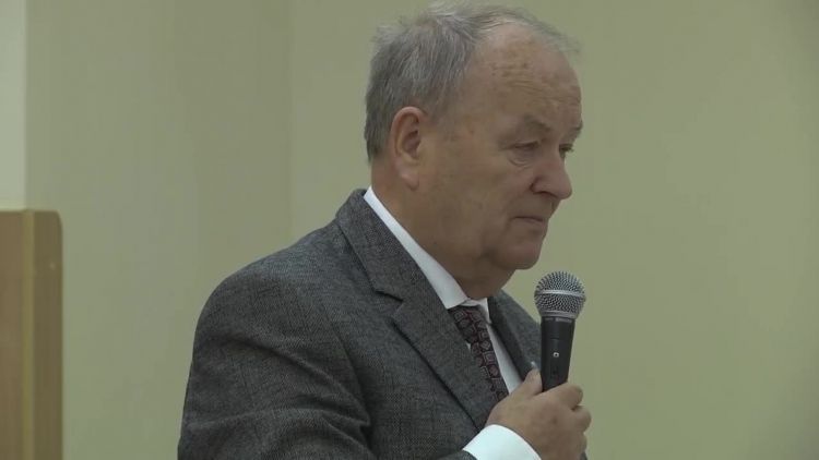 2018-09-28polemika.mp4