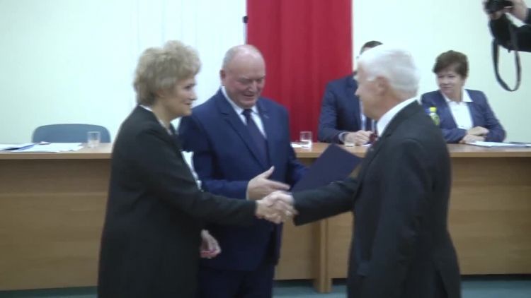 2018-10-26sesjarpok.mp4