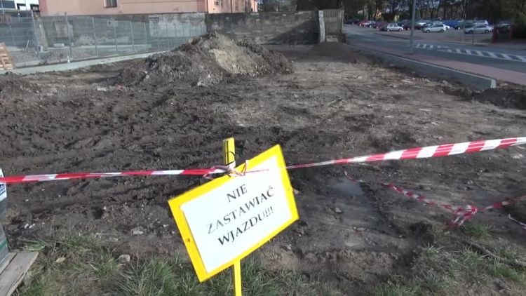 2018-11-02parkingman.mp4