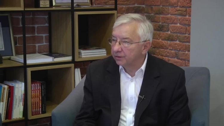 rozmowa_-_lipiec_krzysztof_hd.mp4