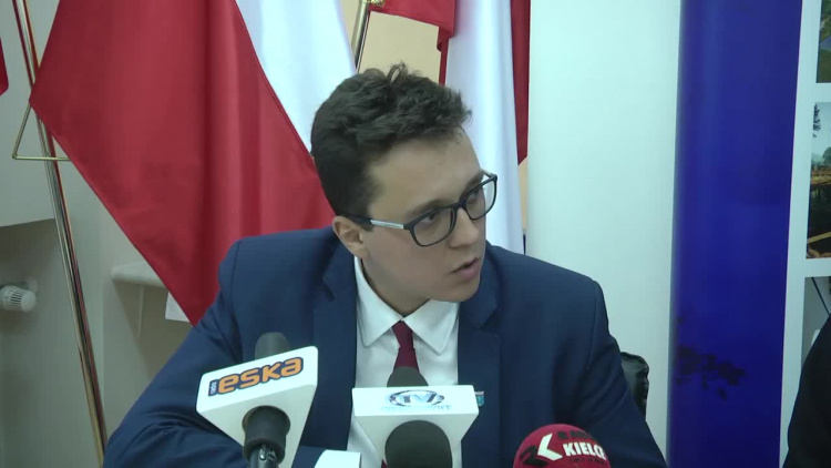 2019-01-07powiat_6z91kxon44gz_.mp4