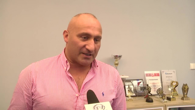 2019-01-09boks_6z91kxon44gz_.mp4