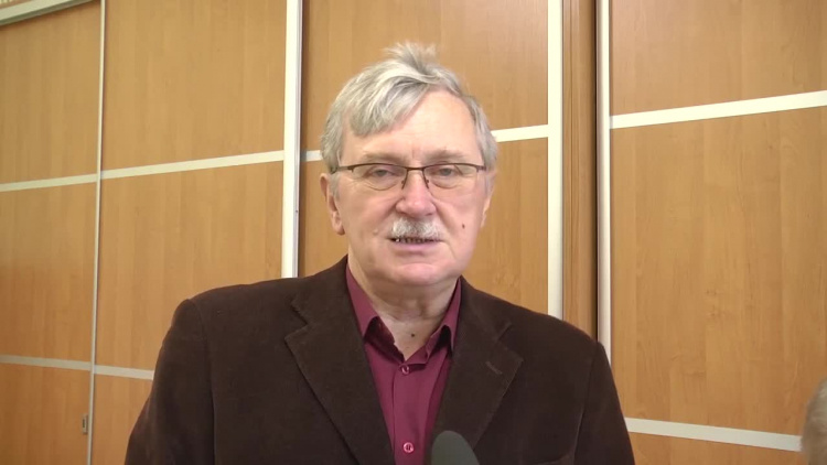 2019-01-16bucheltok_6z91kxon44gz_.mp4