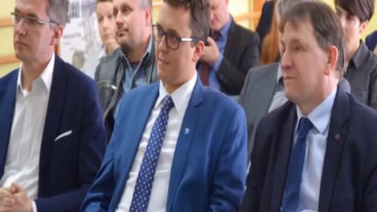 powiat2019-03-08.mp4