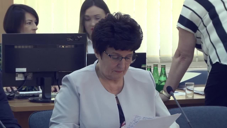 2019-04-25sesjarp.mp4