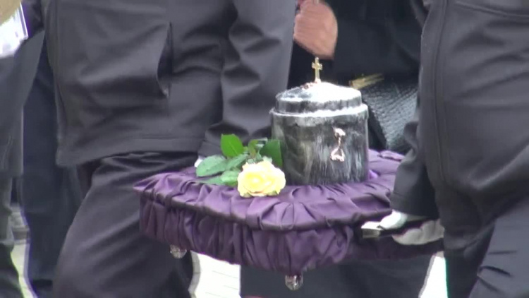 2019-05-23pogrzeb.mp4