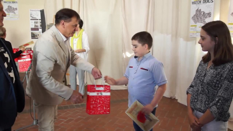 2019-06-06watchdocs.mp4