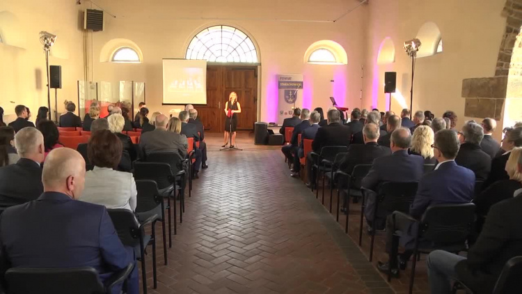 2019-10-31zelaznypierscien.mp4