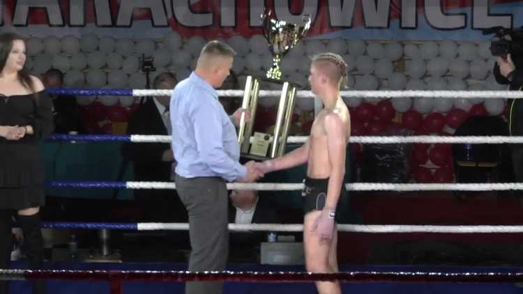 2019-12-09dragon.mp4