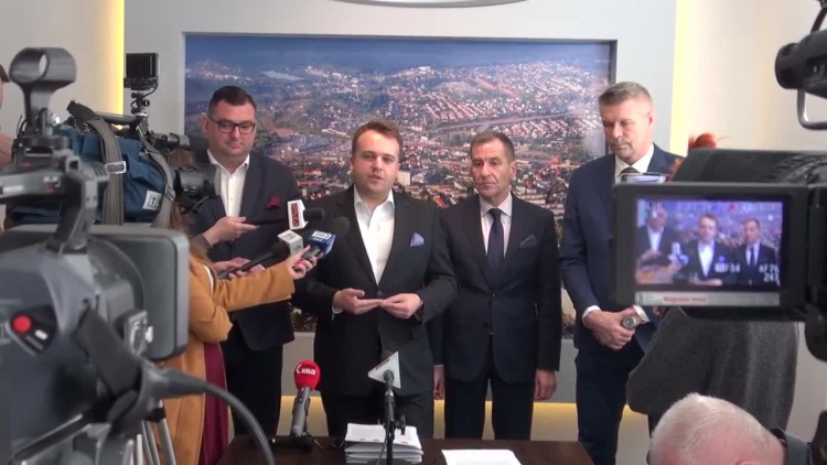 2020-02-28prezydenci.mp4