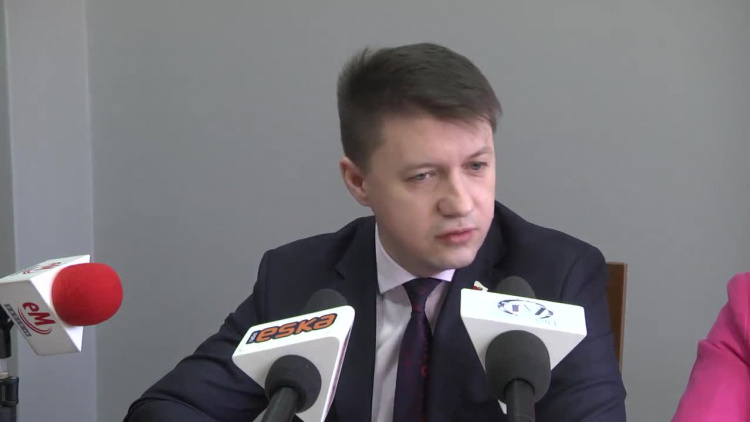 2020-03-09wojtyszek.mp4