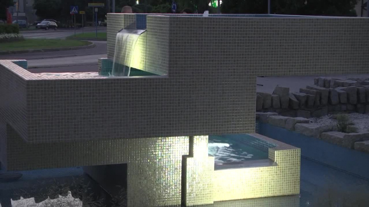 2020-07-13fontanna.mp4