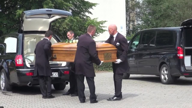 2020-08-05pogrzeb.mp4