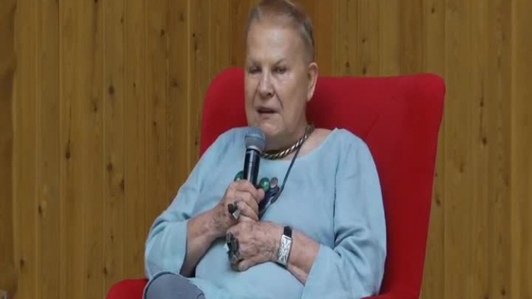 kobiece-piekno-na-zdjeciach-elzbiety-dzikowskiej.mp4