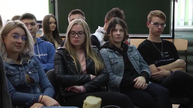 2021-10-01zsznr2.mp4