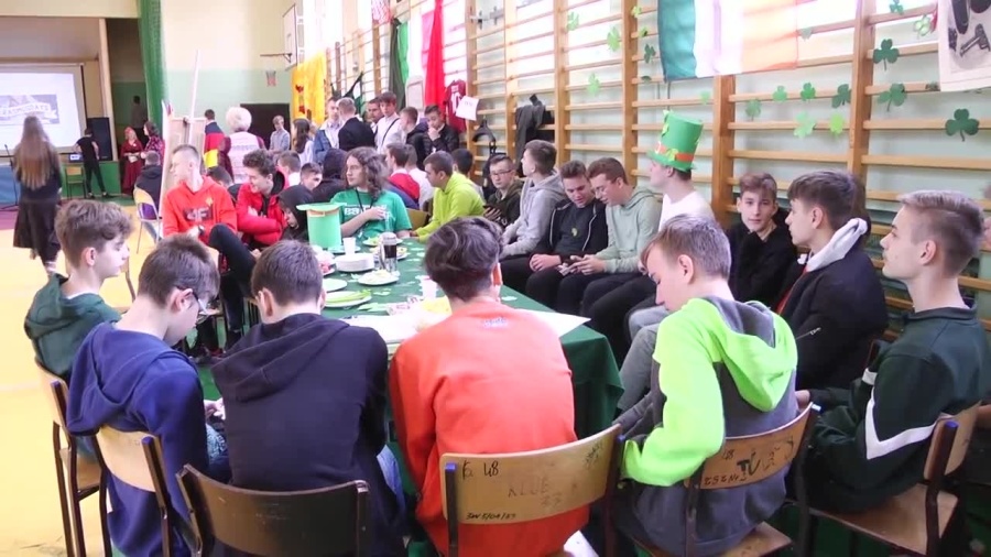 2021-10-22-erasmus.mp4