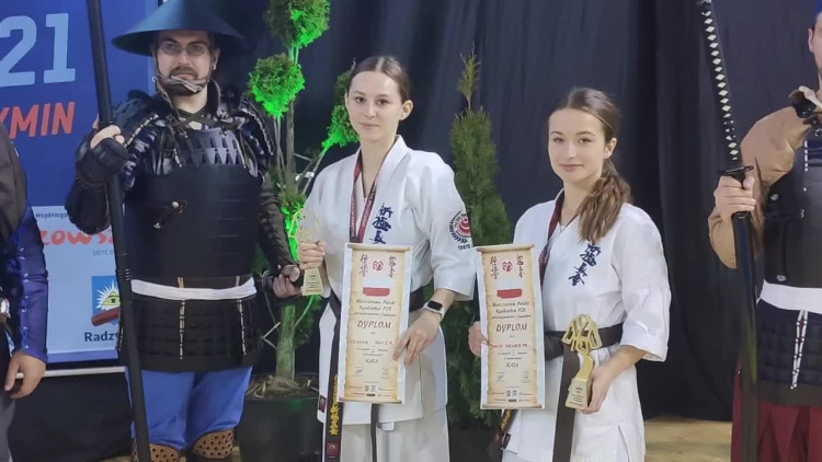 2021-12-08-karate.mp4