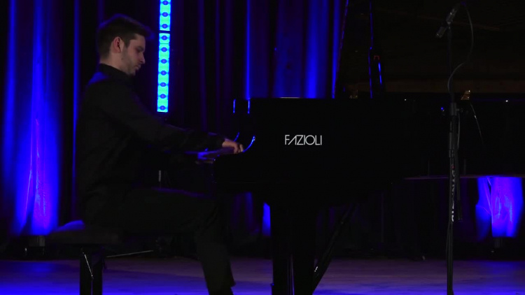 2022-01-12-kamil-pacholec.mp4