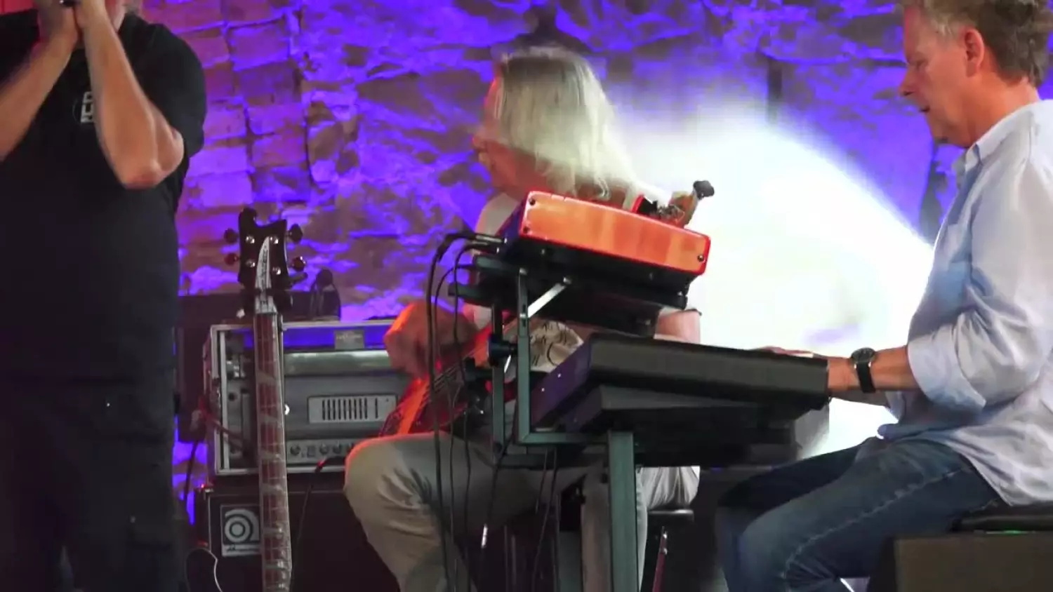 2023-08-28-blues-f7e5839.mp4